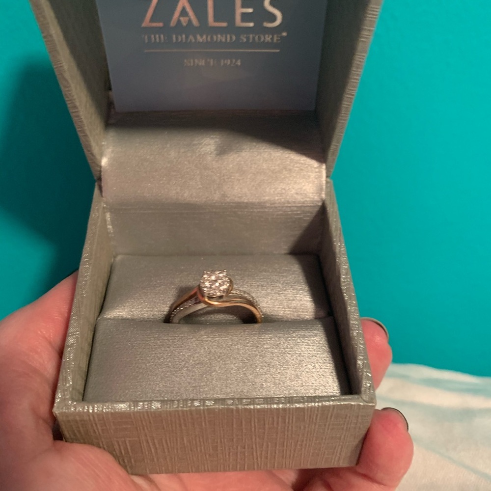 1/2 carat white gold ring